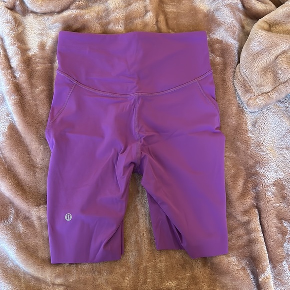 NWOT Lulumon Biker Shorts 8” - Picture 2 of 4